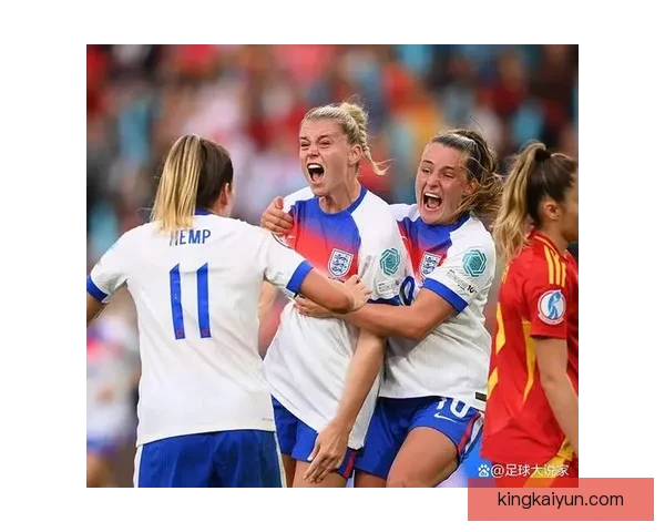 欧洲杯预选赛英格兰状态回暖，表现备受关注